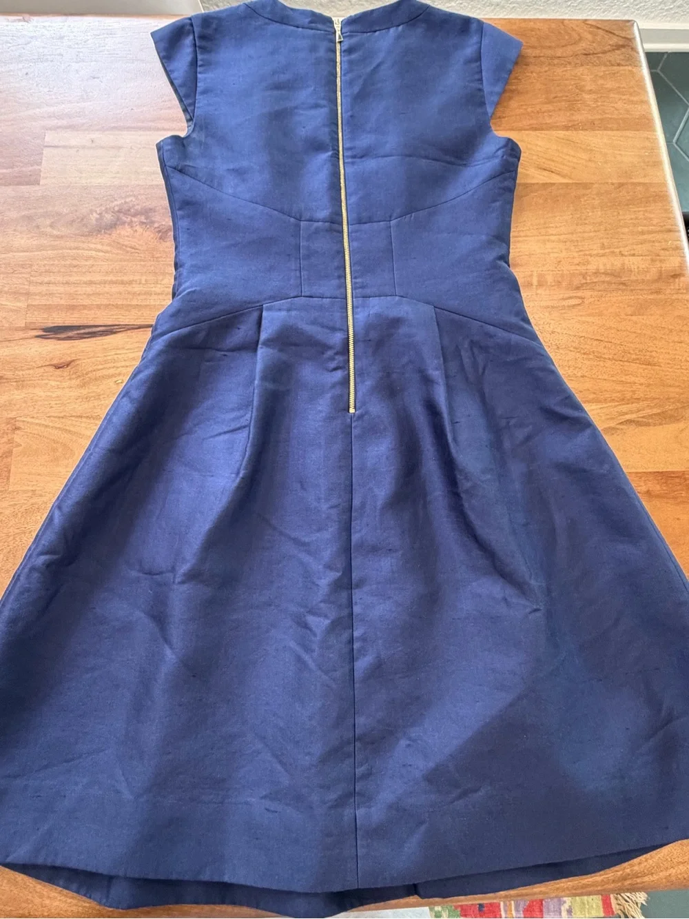 kate spade Silk ‘Vail’ Dress w/ Pleats and Cap Sleeve in Navy Size 6